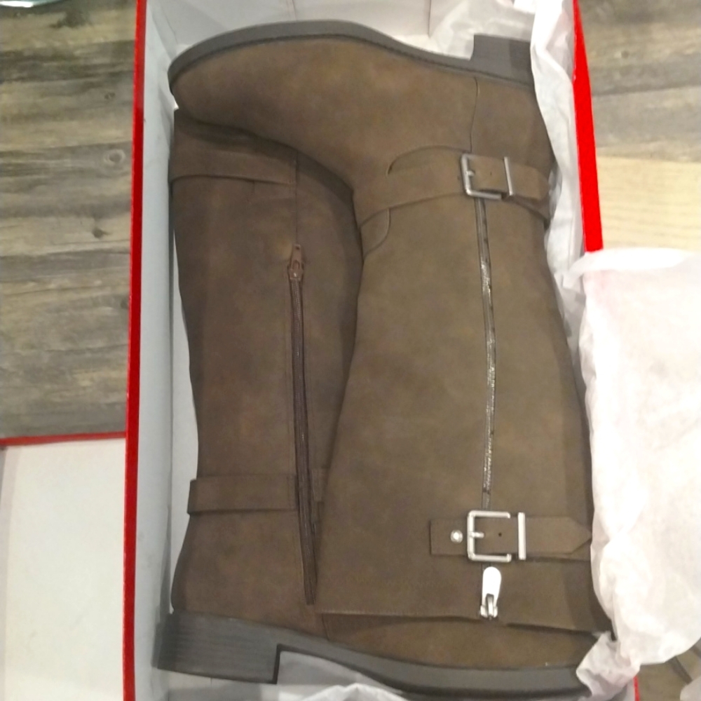 BNIB Shyn Riding Boots - Picture 11 of 11